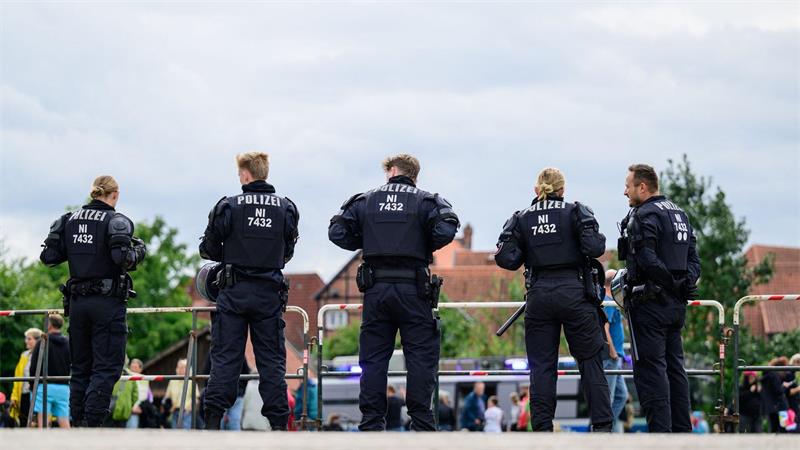 Demo gegen Wahlkampfveranstaltung der AfD
