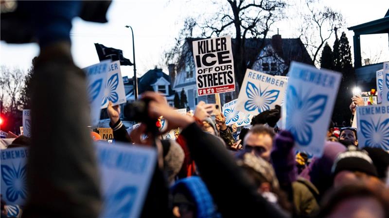 Demonstranten forderten den Abzug von ICE.