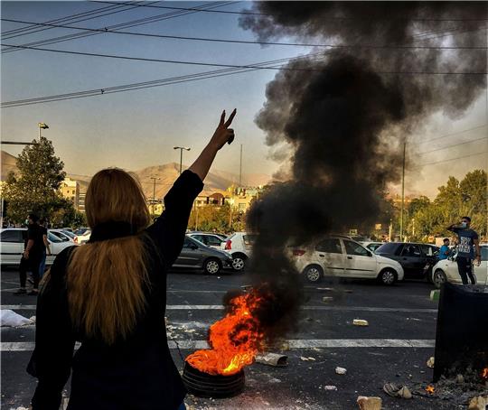 Demonstration im September 2022 nach dem Tod der 22-jährigen Mahsa Amini.