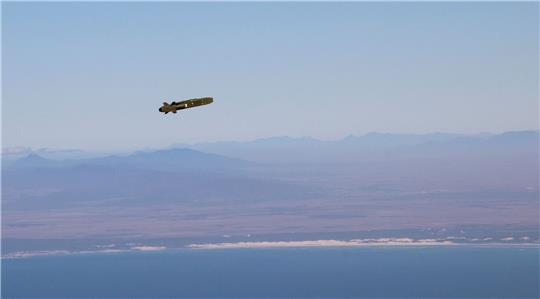Den raketenförmigen Taurus KEPD-350 bezeichnet die Bundeswehr als einen «der modernsten Flugkörper der Luftwaffe». Der Name Taurus steht als Abkürzung für die englischen Begriffe «Target Adaptive Unitary and Dispenser Robotic Ubiquity System».