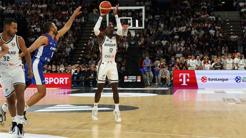 Dennis Schröder und Co. hatten viel Spaß beim Supercup.