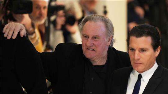 Depardieu weist Anschuldigungen zurück
