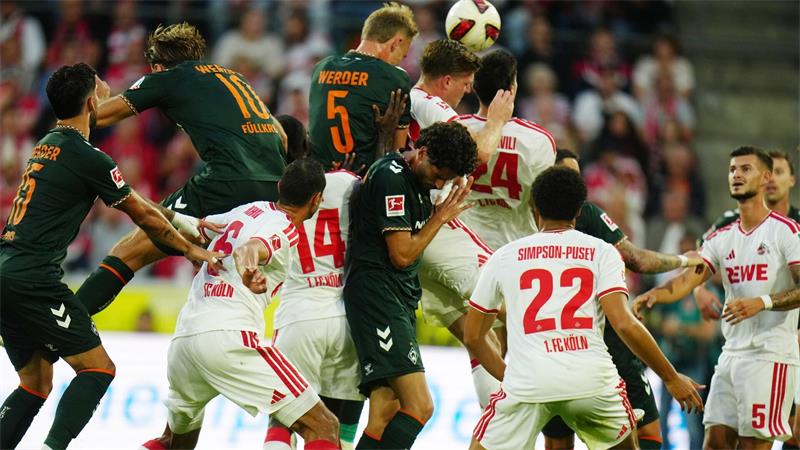 Freiburg und BVB bauen Siegesserie aus - Krise in Gladbach Der 1. FC Köln und Werder Bremen trennten sich 1:1-Unentschieden.