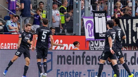 Der 1. FC Magdeburg bejubelte einen verdienten Auswärtssieg.