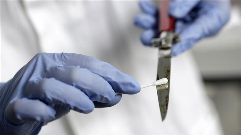 Der 21-Jährige wurde lebensgefährlich verletzt. (Symbolbild)