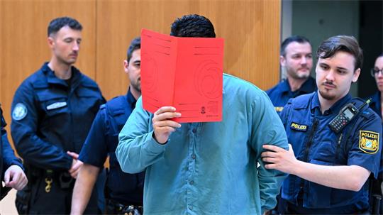 Der 25-Jährige kurz vor seiner Verurteilung vor dem Oberlandesgericht München.