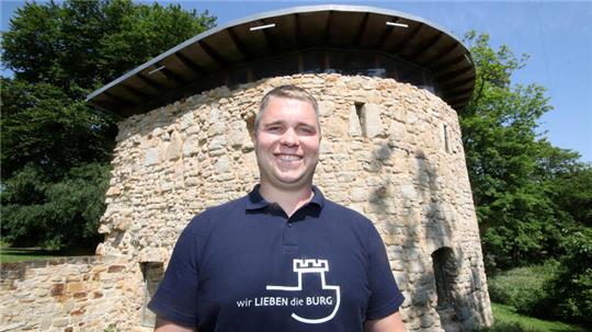 Der 31-jährige Jorick Kramer ist neuer Vorsitzender des Vereins zur Rettung der Liebenburger Burgdenkmäler.