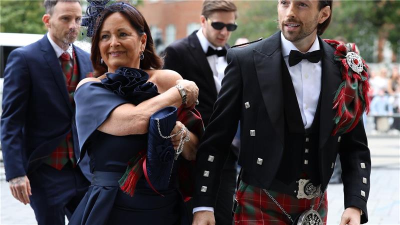 Der 37-Jährige Rory McPhee kommt im Kilt zu seiner Hochzeit mit dem Ex-Spice-Girl Mel B.