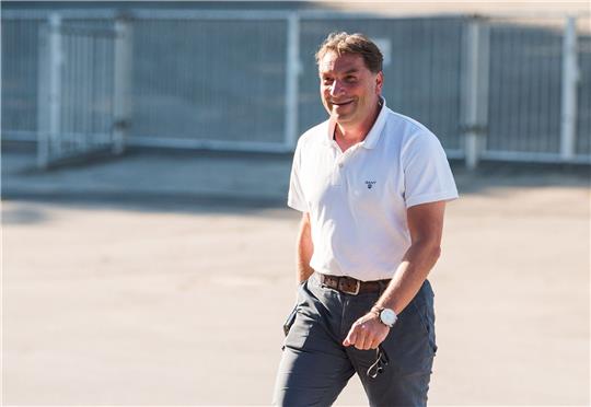 Der 53-jährige Thomas Wüstefeld ist als Finanzvorstand und Aufsichtsratmitglied beim Hamburger SV zurückgetreten.