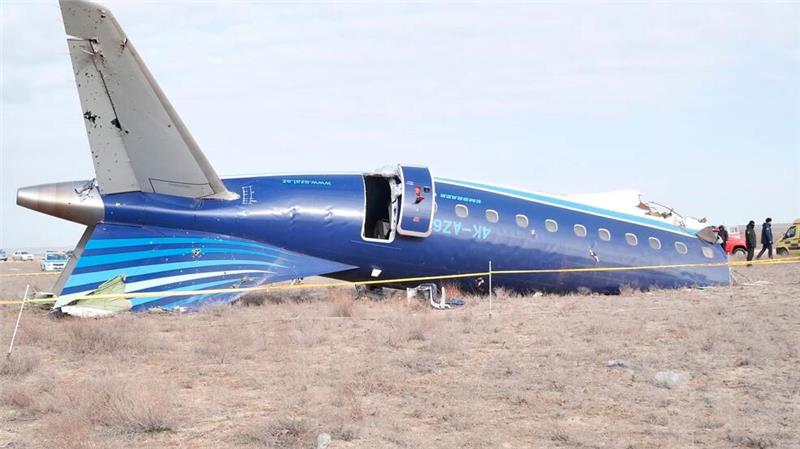 Offene Fragen nach Absturz von Flugzeug in Kasachstan Der Absturz der Passagiermaschine in Kasachstan hinterlässt offene Fragen (Foto: Handout).