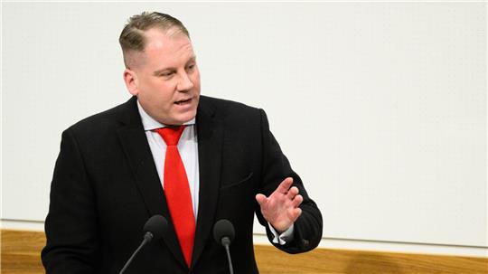 Der AfD-Abgeordnete Lilienthal hält die Aussagen von Kanzler Merz für rassistisch. (Archivbild)