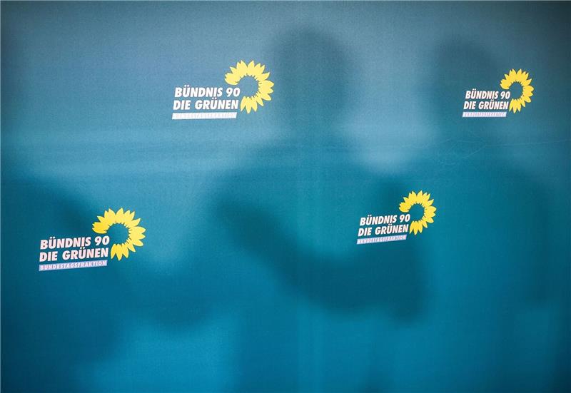 Grüne schrumpfen 2023 erstmals seit sieben Jahren Der Altersdurchschnitt bei den Mitgliedern der Grünen liegt bei 48,9 Jahren.