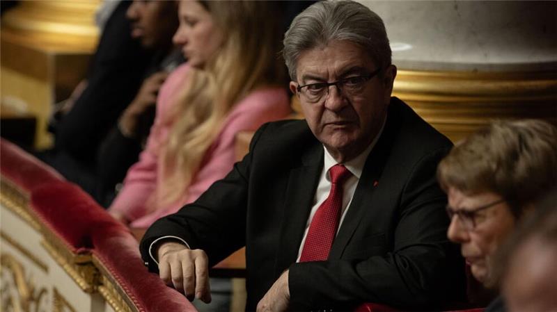 Macron in Politikkrise unter Druck - EU blickt nach Paris Der Altlinke Jean-Luc Mélenchon strebt das Präsidentenamt an.