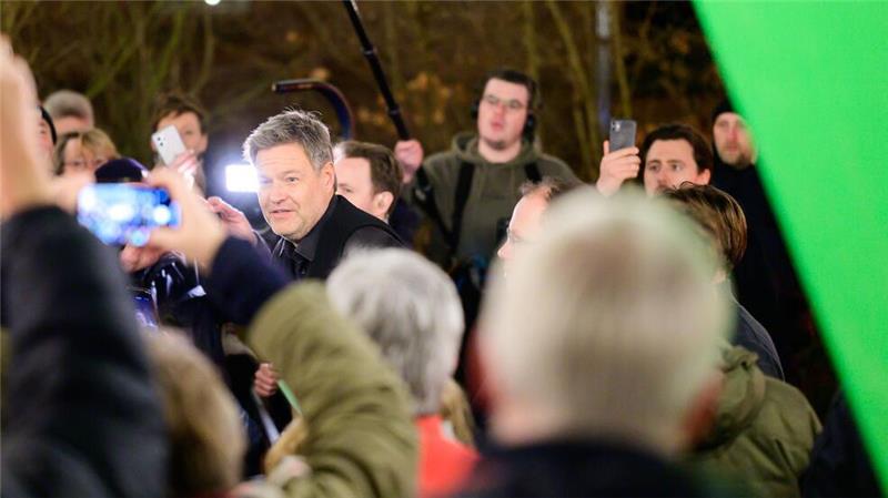 Der Andrang zur Veranstaltung war groß.