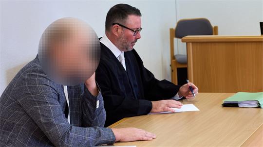 Der Angeklagte hat nach dem tödlichen Zwischenfall die Jägerei aufgegeben, wie er vor Gericht sagte.