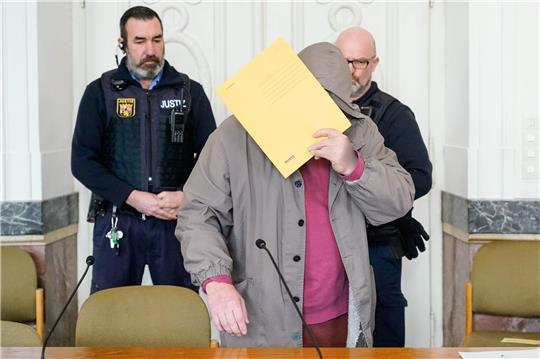 Der Angeklagte wurde zu zwölf Jahren Haft verurteilt.