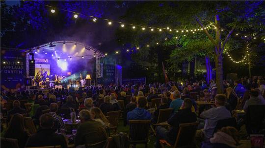 Der Applaus Garten steht für eine entspannte Festival-Atmosphäre, familiär und vielfältig.