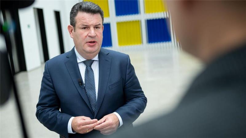 3,5 Prozent mehr – Rente und Regierungschaos Der Arbeitsminister will sein Rentenpaket durchbringen. (Archivbild)