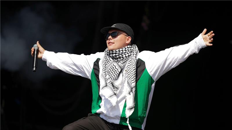 Polizei prüft Festival-Auftritte auf strafbare Israel-Kritik Der Auftritt des Trios Kneecap hat eine lange Vorgeschichte.