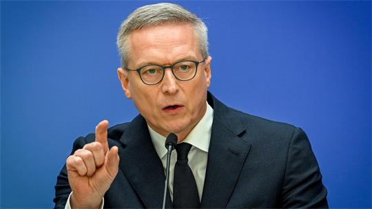 Der Ausbau der Rechenzentren für KI-Anwendungen geht ihm nicht schnell genug. (Archivbild)