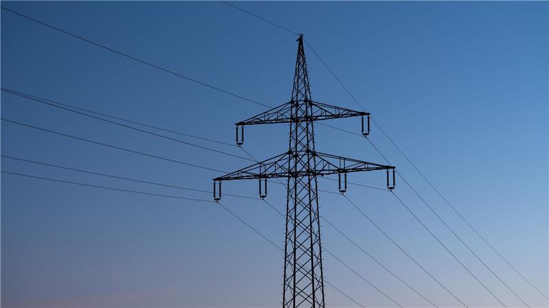 Der Ausbau der Stromnetze kostet viel Geld. 