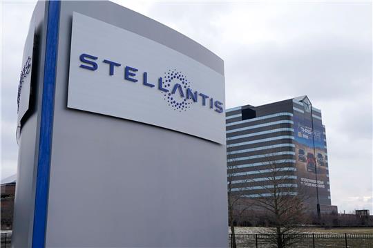 Der Autokonzern Stellantis ist aus der Fusion des Peugeot-Herstellers PSA und Fiat Chrysler entstanden.