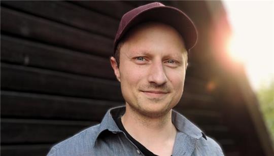 Der Bad Harzburger Autor Timo Schartner widmet sein Erstlingswerk seinem Opa.
