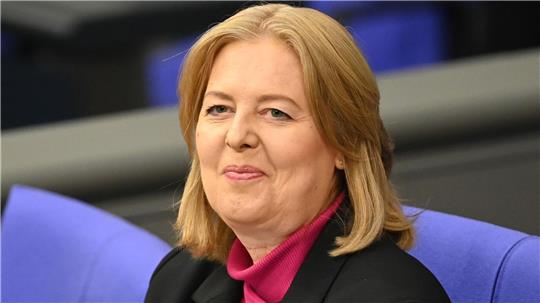 Der Beamtenbund ist strikt gegen die Forderung der neuen Ministerin. (Archivbild) 
