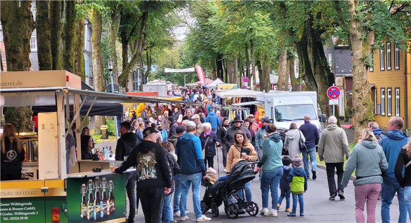 Der Bergbauernmarkt ist ein Publikumsmagnet weit über den Oberharz hinaus.