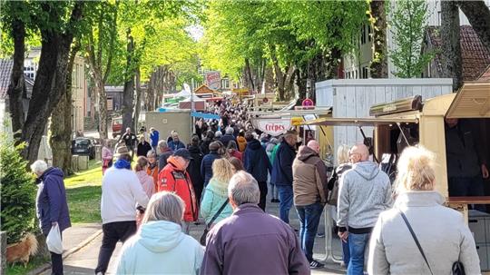 Der Bergbauernmarkt startet mit vielen Besuchern in das Jahr.