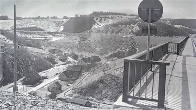 Der Blick nach Unterschulenberg im Jahr 1953.