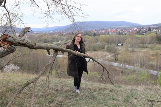 Der Blick vom Kanstein über Langelsheim: Hier ist Elea Rinke oft und gern unterwegs.  Foto: Neddermeier