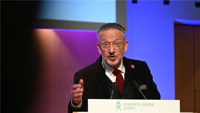 Leipziger Buchmesse in schwierigen Zeiten für die Branche Der Börsenverein sieht den Buchmarkt in schwierigen Zeiten.