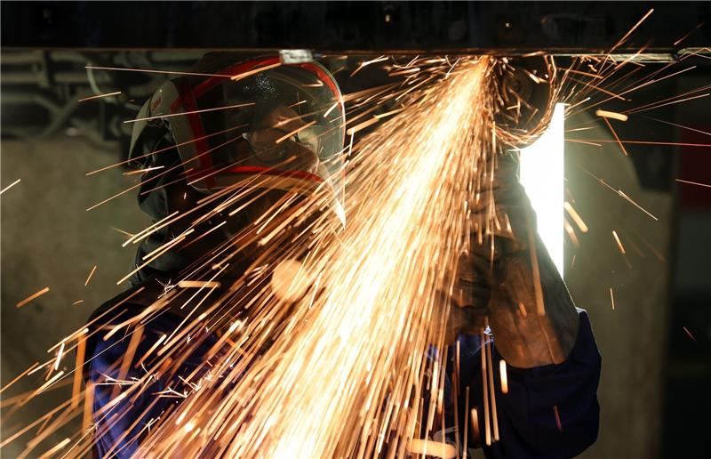 Mehr Beschäftigte im Maschinenbau Der Branchenverband VDMA rechnet in den kommenden Monaten mit einem Anstieg der Kurzarbeit.