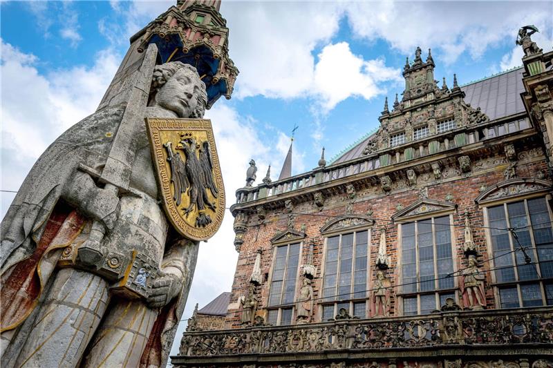 Der Bremer Roland vor dem Rathaus.