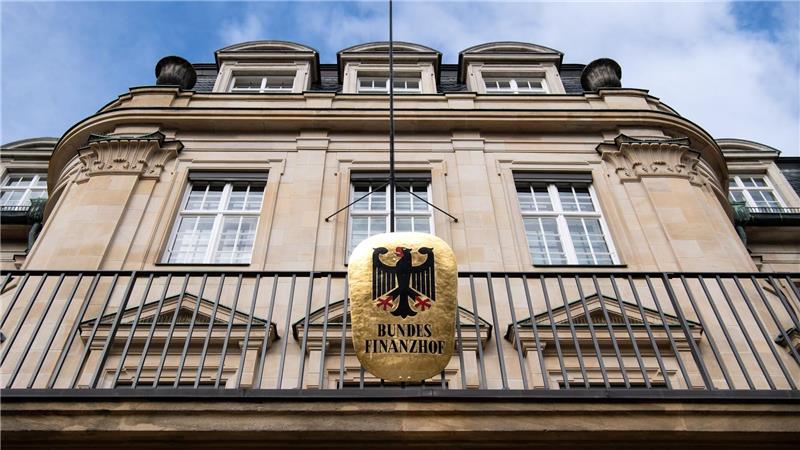 Urteil: Gendern bei Lebenserwartungs-Rechnung erlaubt Der Bundesfinanzhof urteilte: Unterschiedliche Lebenserwartungs-Rechnungen für Männer und Frauen sind rechtens. (Symbolbild)
