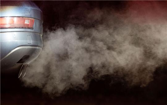 Der Bundesgerichtshof hat die Hürden für Schadenersatz-Klagen von Diesel-Käufern in Deutschland deutlich gesenkt.