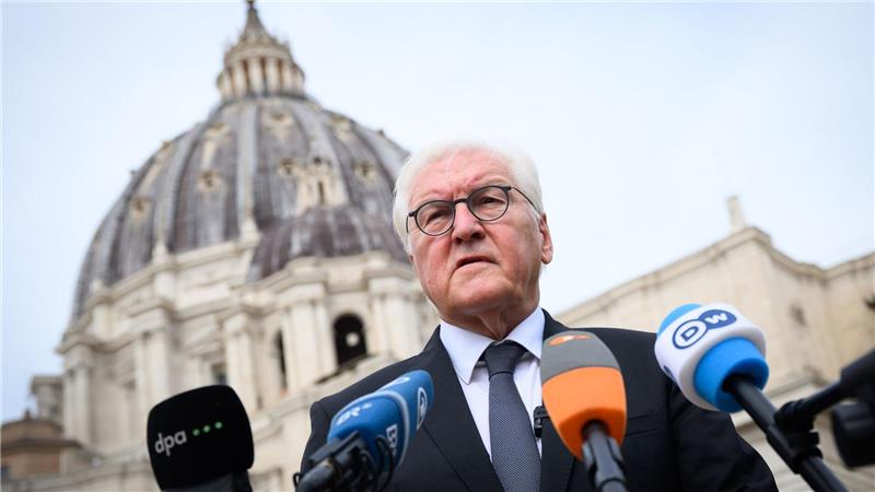 Steinmeier: Papst kann wichtiger Vermittler in Krisen sein Der Bundespräsident berichtete von seiner Privataudienz mit Papst Leo XIV.