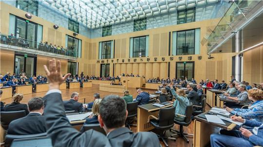 Der Bundesrat arbeitete vor dem Wochenende eine lange Tagesordnung ab. 