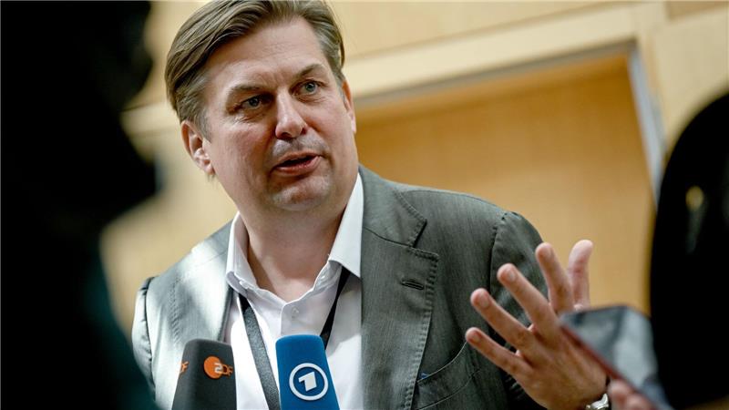 Immunität aufgehoben – Razzia bei AfD-Politiker Krah Der Bundestag hat Durchsuchungen beim AfD-Abgeordneten Krah genehmigt (Archivbild).