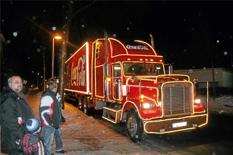 Der Coca-Cola-Weihnachtstruck macht am 1. Dezember Station vor der Tourist-Info.  Foto: GZ-Archiv