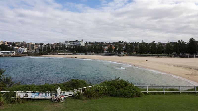 Zwischen Angst und Artenschutz: Australiens Hai-Dilemma Der Coogee Beach ist ein beliebter Strand in Sydney.