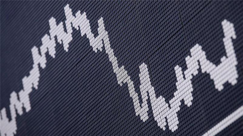 Der Dax ist erstmals über die Marke von 21.000 Punkten gestiegen.