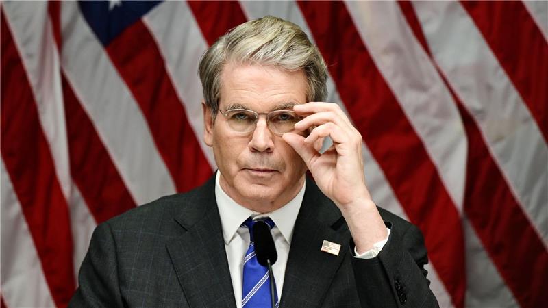 US-Regierung könnte häufiger bei Exporten mitkassieren Der Deal, wonach zwei Chipkonzerne für Lizenzen zum China-Export an die US-Regierung zahlen, könnte laut US-Finanzminister Bessent auch in anderen Branchen gelten.