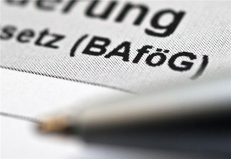 DGB fordert Umsetzung von Bafög-Reform Der Deutsche Gewerkschaftsbund (DGB) fordert eine Bafög-Anhebung noch in diesem Jahr auf 602 Euro monatlich.