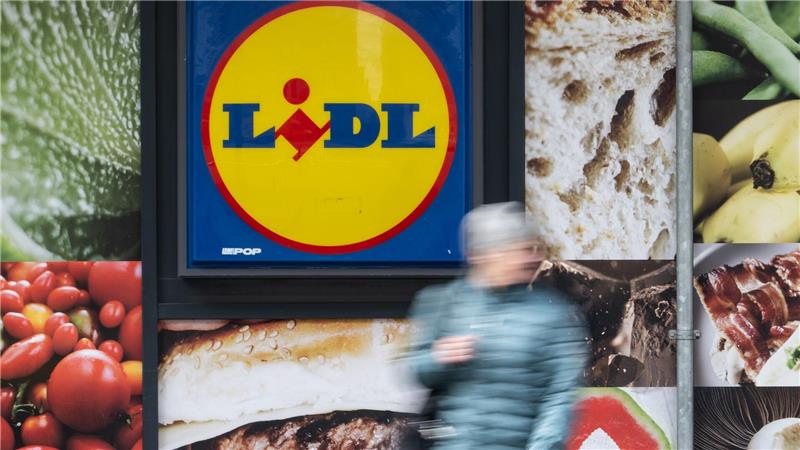 Klage gegen Lidl - Rabattaktion hat Nachspiel Der Discounter Lidl warb im Mai im Zusammenhang mit einer großen Werbekampagne mit dem Slogan „größte Preissenkung aller Zeiten“.