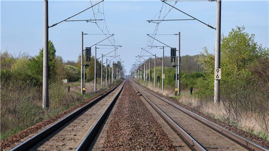 Der EVG-Vorsitzende fordert Paketlösungen bei der Streckenzuteilung, mit denen der Bahn-Konkurrent Italo verpflichtet wird, auch Zuglinien in der Provinz zu bedienen. (Symbolbild)