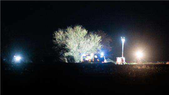 Der Einsatz in Zehnebeck dürfte noch stundenlang dauern.