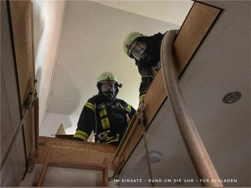 Der Einsatz von Atemschutzmasken war notwendig.  Foto: Feuerwehr Schladen