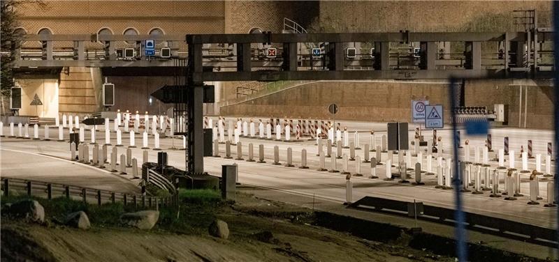 Elbtunnel bleibt offen - Gericht lässt Warnstreik nicht zu Der Elbtunnel wird am morgigen Montag nicht bestreikt.